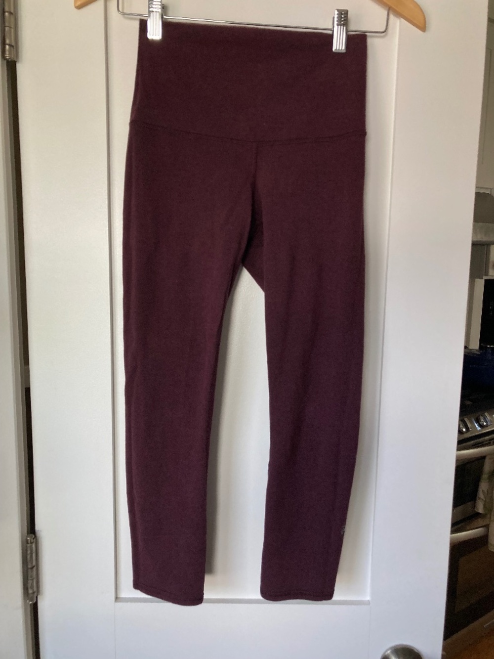 Lululemon Athletica Burgundy Cropped Leggings